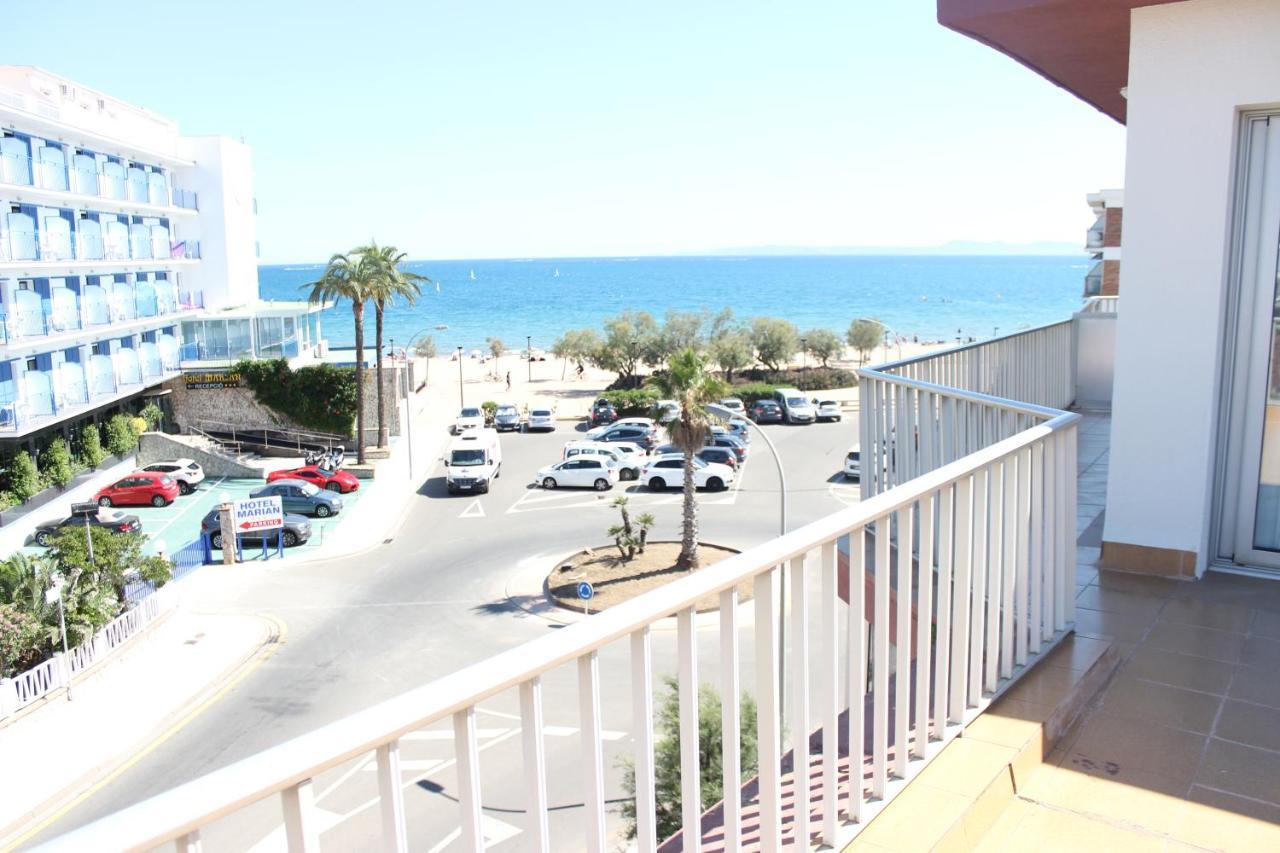 Beautiful Loft, Huge Sunny Terrace, View Over The Beach And Sea 로지즈 외부 사진